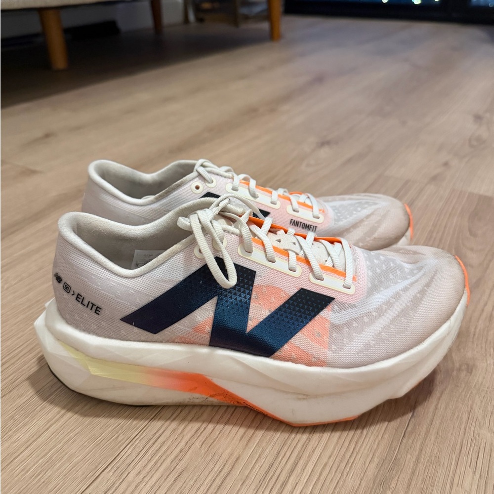New Balance Women's Super Comp Elite v4 (28 miles) Carbon Plated Race Shoes